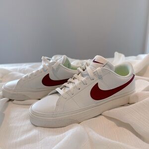 Women’s Nike Court Legacy Next Nature